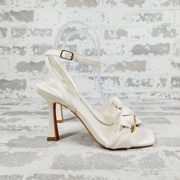 New Open Edit Kenni Ivory Gold Chain Ankle Strap Sandals W1003 - Picture 5 of 15